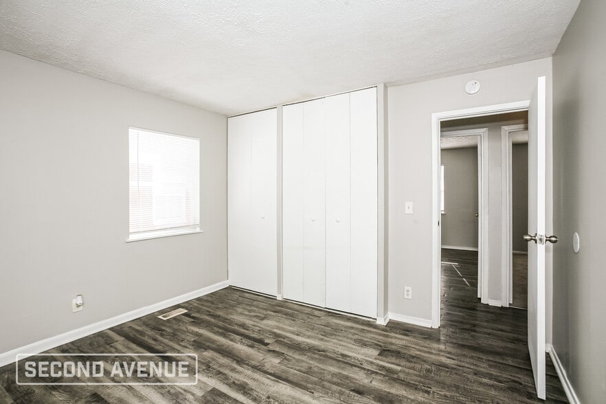 Building Photo - 8426 E 36th Pl