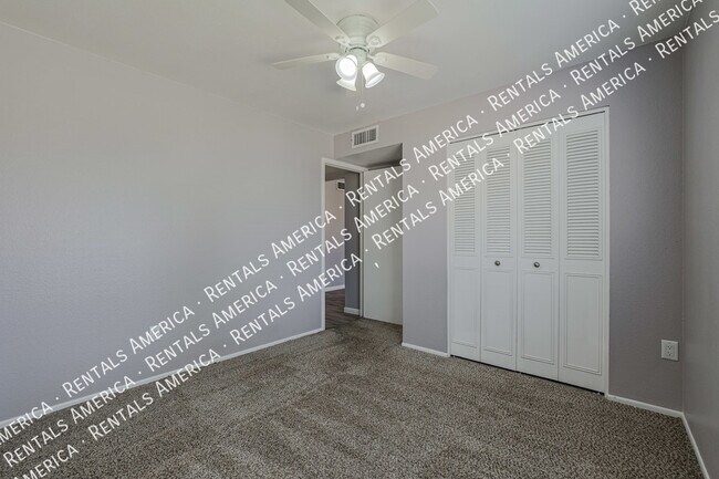 Building Photo - 6312 S College Ave