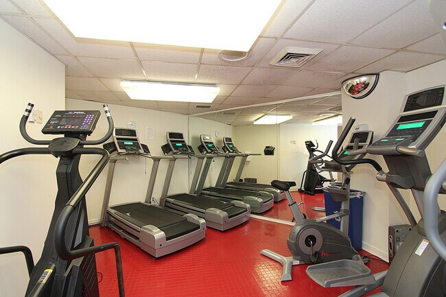 Gym Area - 4601 N Park Ave