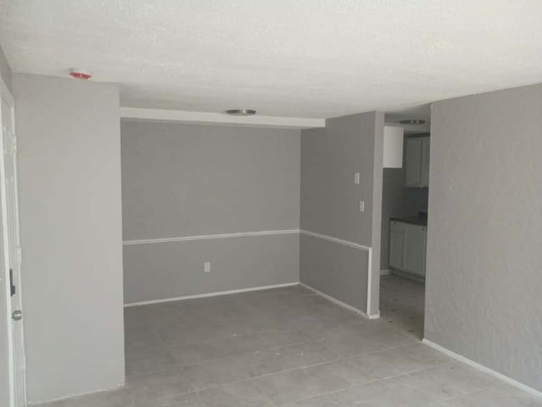 Building Photo - 13444 Euclid Ave