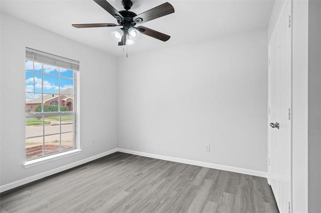 Building Photo - 619 White Swan Dr