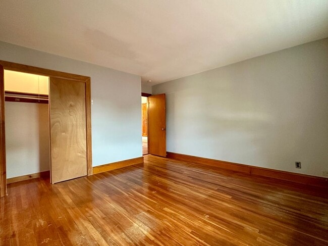 Building Photo - 6 Piave St
