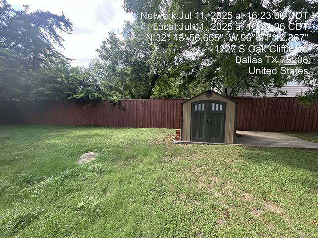 Building Photo - 1227 S Oak Cliff Blvd