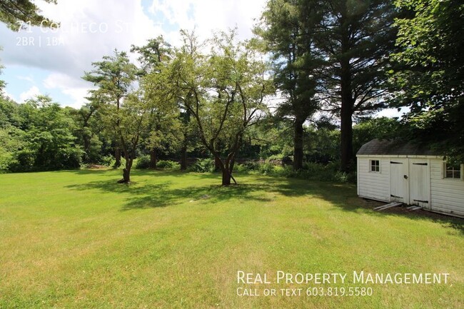 Building Photo - 2 Bedroom Dover Duplex on the Cocheco River!