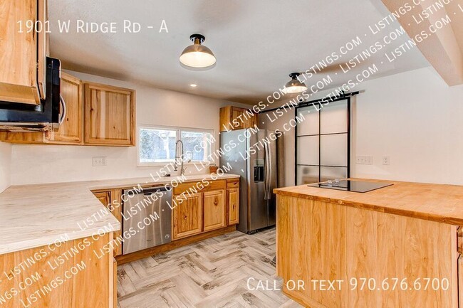 Building Photo - Charming & Spacious Home in Littleton