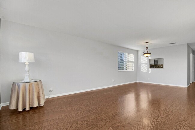 Building Photo - 6890 Royal Palm Blvd