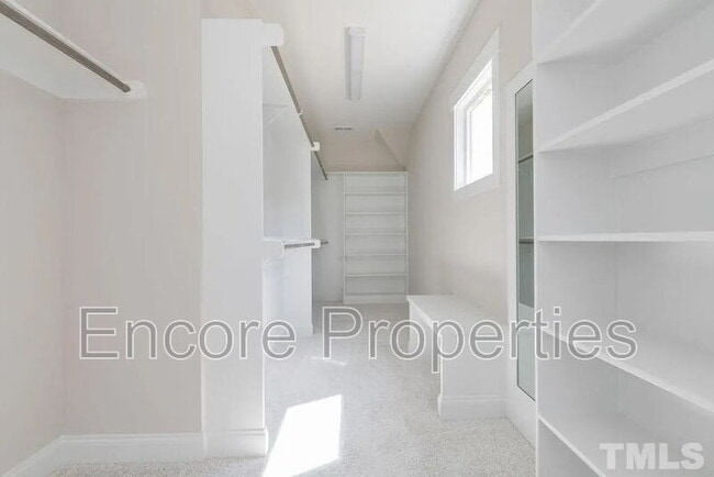 Building Photo - 162 Prince Pl Dr