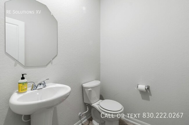 Building Photo - 11770 Classmore Gap