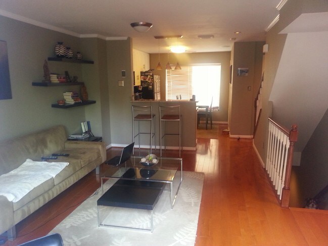 Building Photo - 1802 9th St S