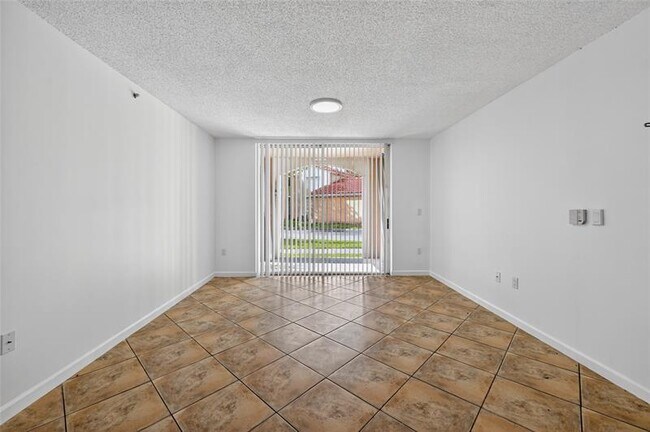 Building Photo - 2011 Renaissance Blvd