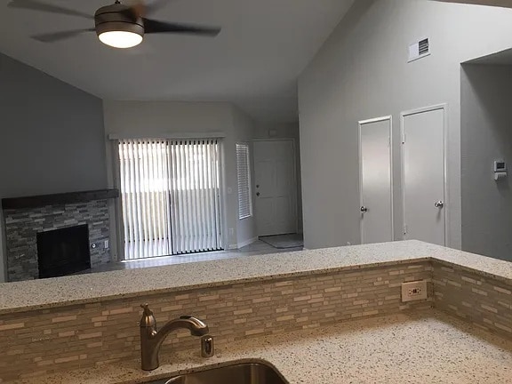 Building Photo - 980 Lupine Hills Drive #84