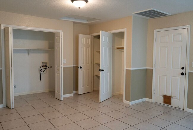 Building Photo - 3135 Whittier Ave