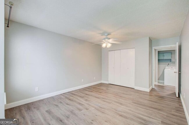 Building Photo - 1603 Huntingdon Chase
