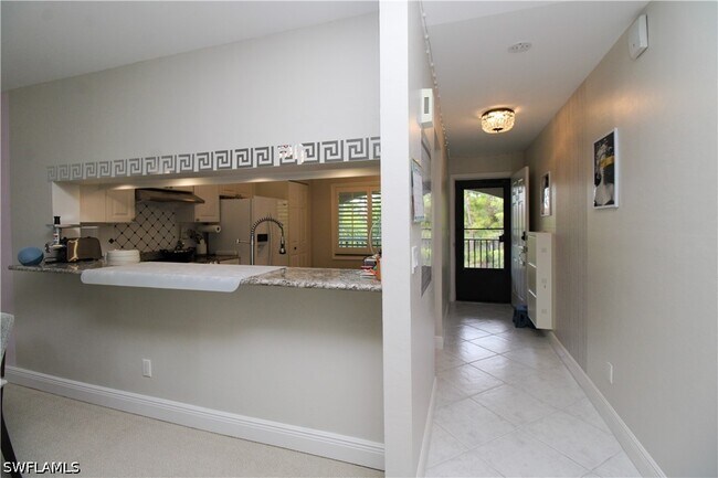 Building Photo - 5767 Deauville Cir