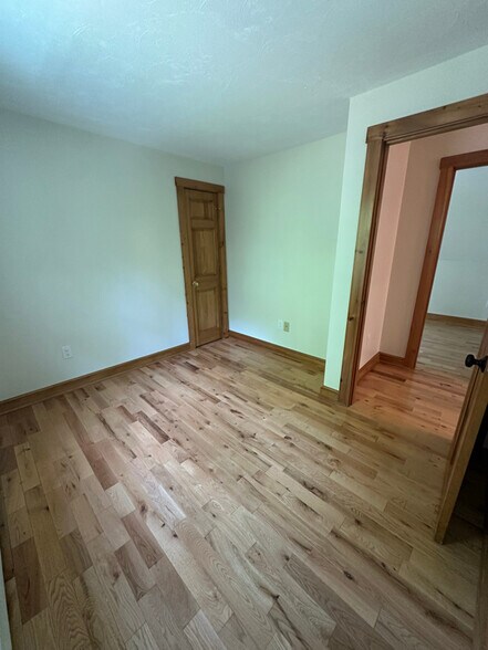 Building Photo - 94 Kiahs Way