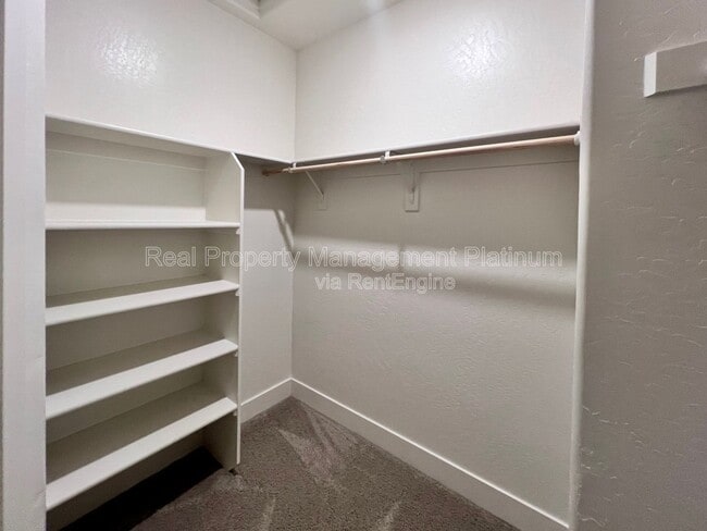 Building Photo - 2321 S Purdue Ave