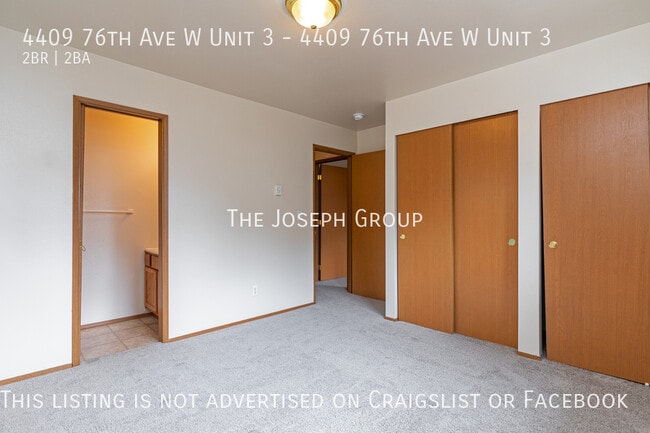 Building Photo - Spacious 2 bed/1.5 bath in University Place