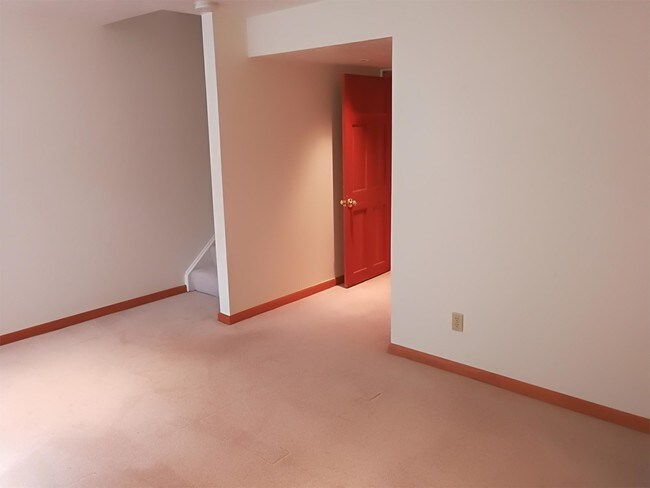 Building Photo - 4003 Wonderland Hill Ave