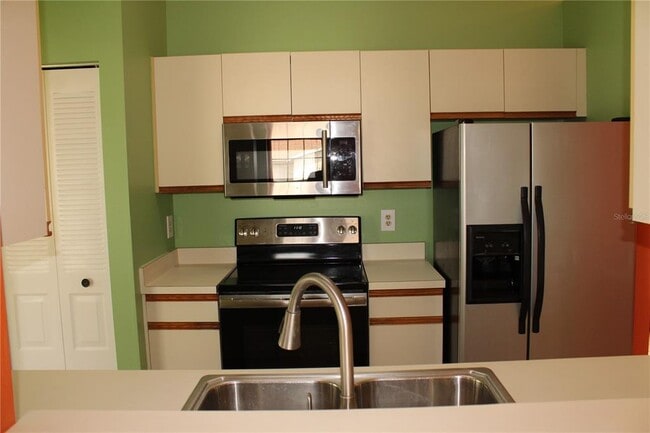 Building Photo - 4006 39th St W