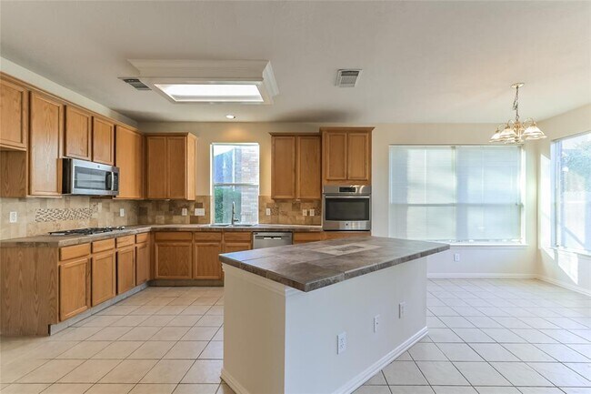 Building Photo - 3313 Pebble Beach Ln