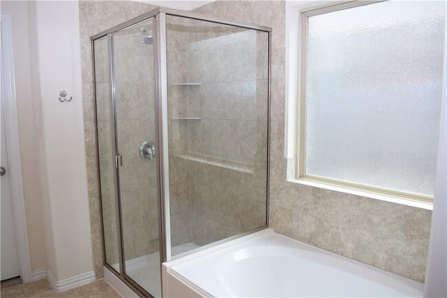 Building Photo - 2013 Pitkin Dr