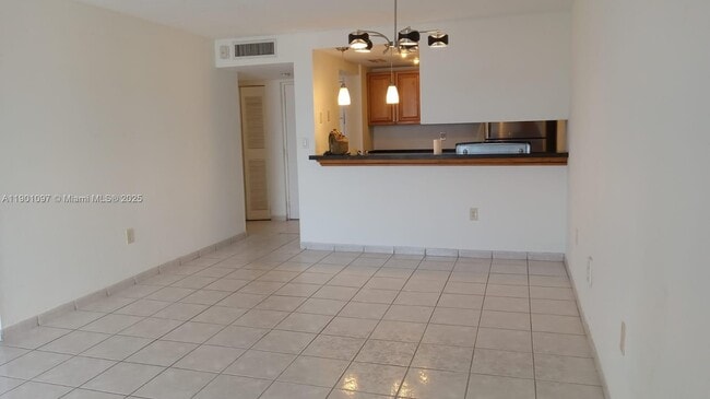 Building Photo - 10801 SW 109th Ct