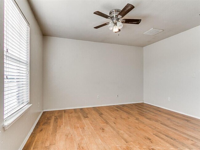 Building Photo - 4705 Tinker Rd