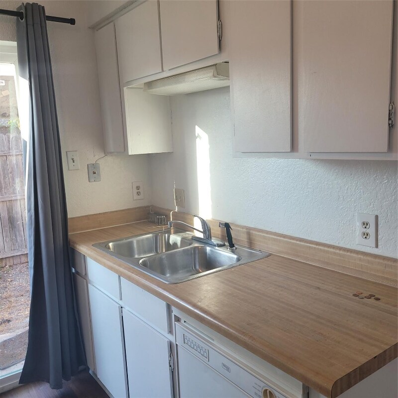 Building Photo - 2901-2 Sappington Pl