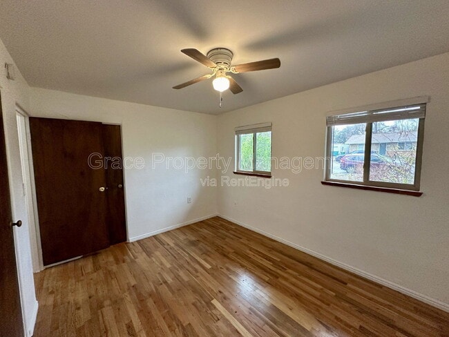 Building Photo - 1330 Otis St