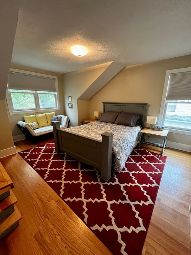 Building Photo - Fully Furnished and Fully Stocked Home For Rent Next to Cooper Park in Bozeman