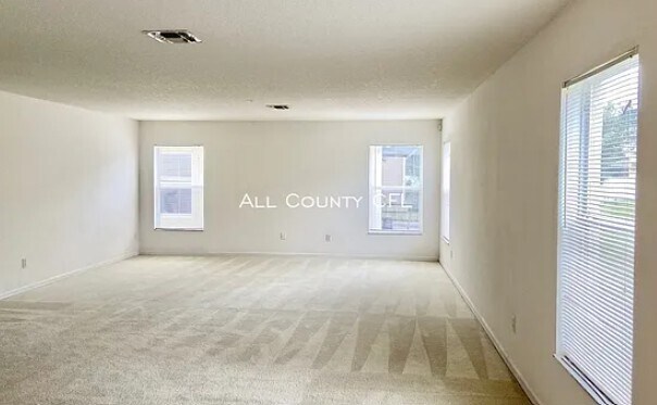 Building Photo - 15502 Galbi Dr