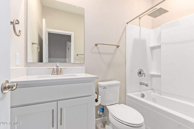 Building Photo - 2134 W Harmont Dr