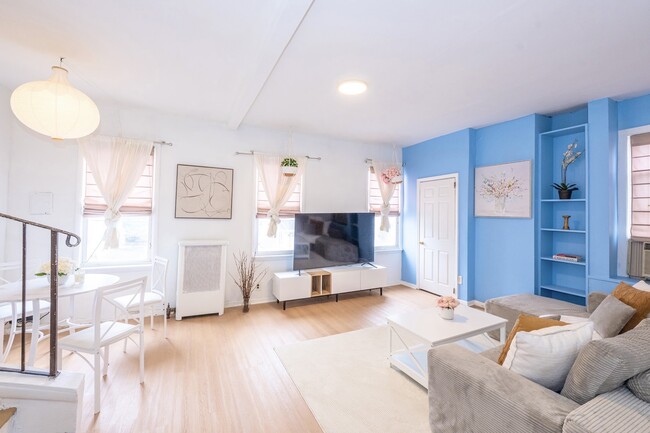 Building Photo - 45 Essex Ave