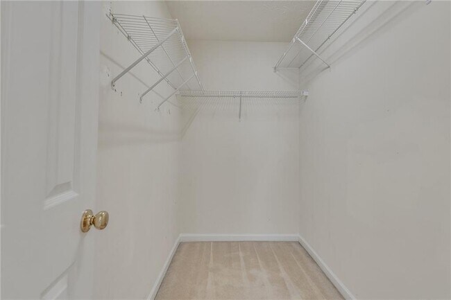 Building Photo - 1045 Mosscroft Ct