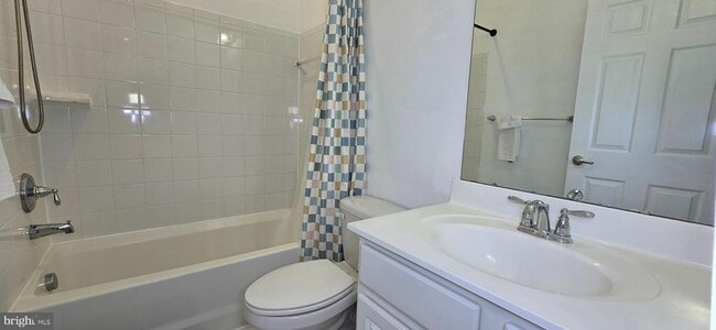 Building Photo - 5658 Virginia Ln