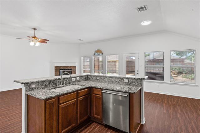 Building Photo - 201 Ute Creek Ct