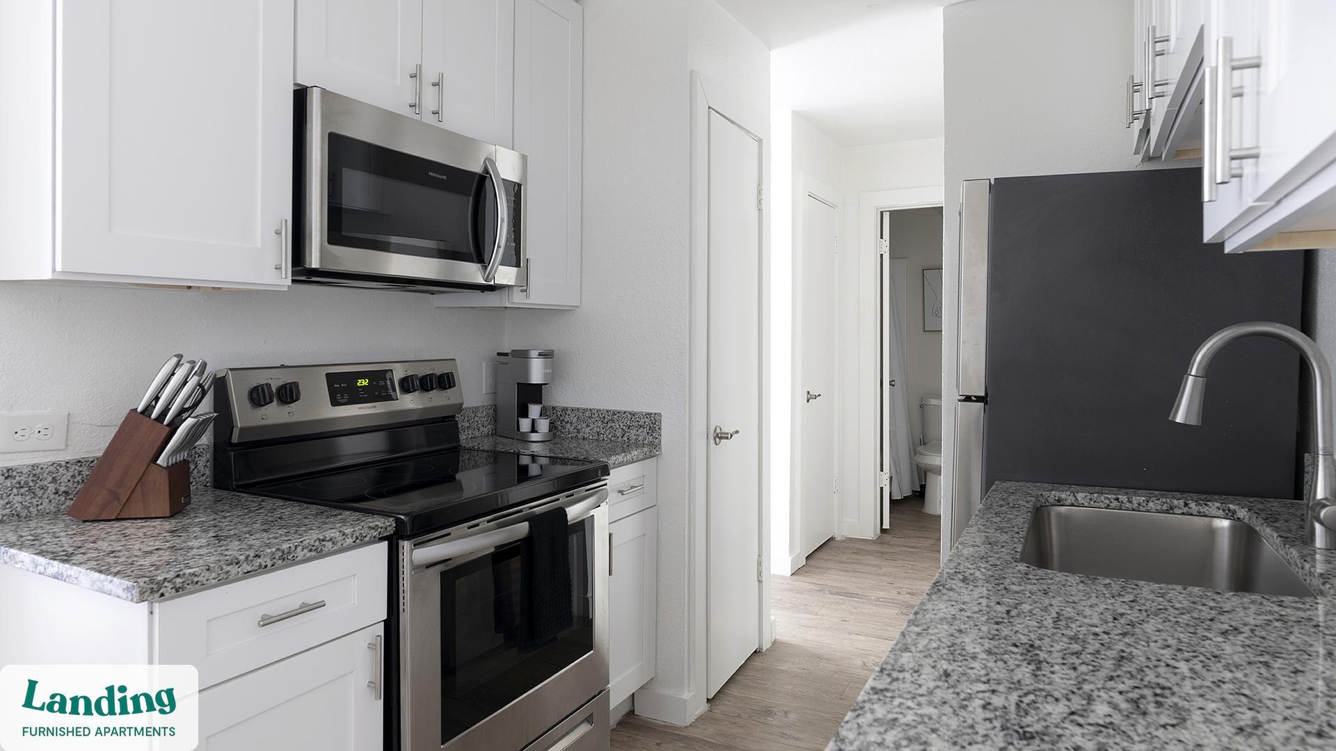 Building Photo - 1225 E Pleasant Run Rd