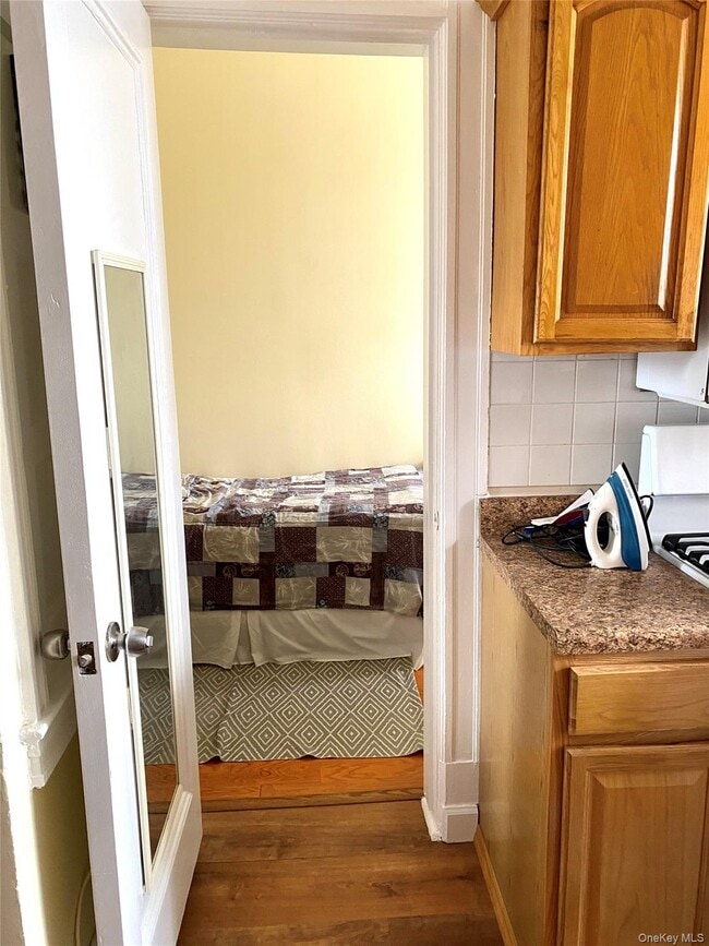 Building Photo - 36 Echo Ave