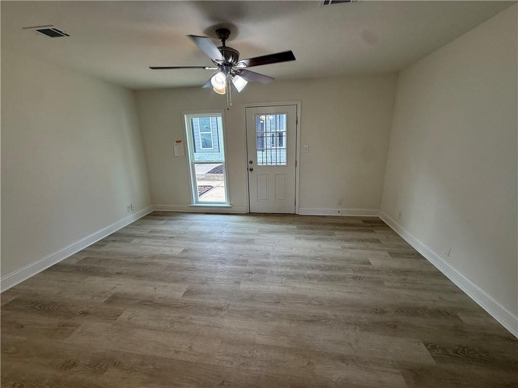Building Photo - 1161 Boulevard