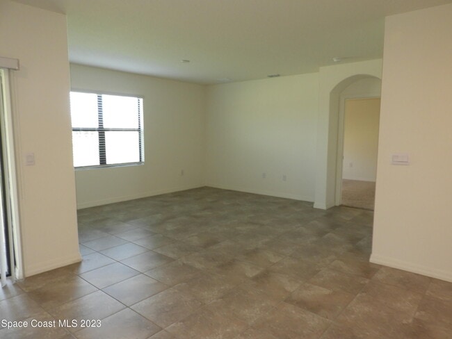 Building Photo - 3782 Coachman Ln SE