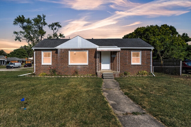 Primary Photo - 14521 Trenton Rd
