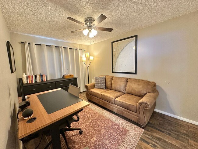 Building Photo - 6131-6133 Horton Drive