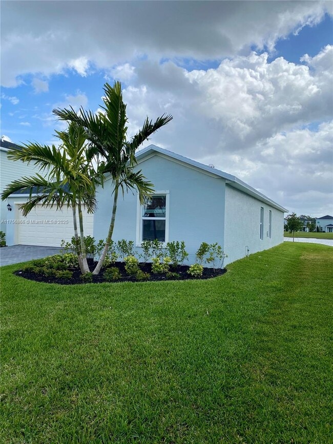 Building Photo - 5971 Pickering Dr