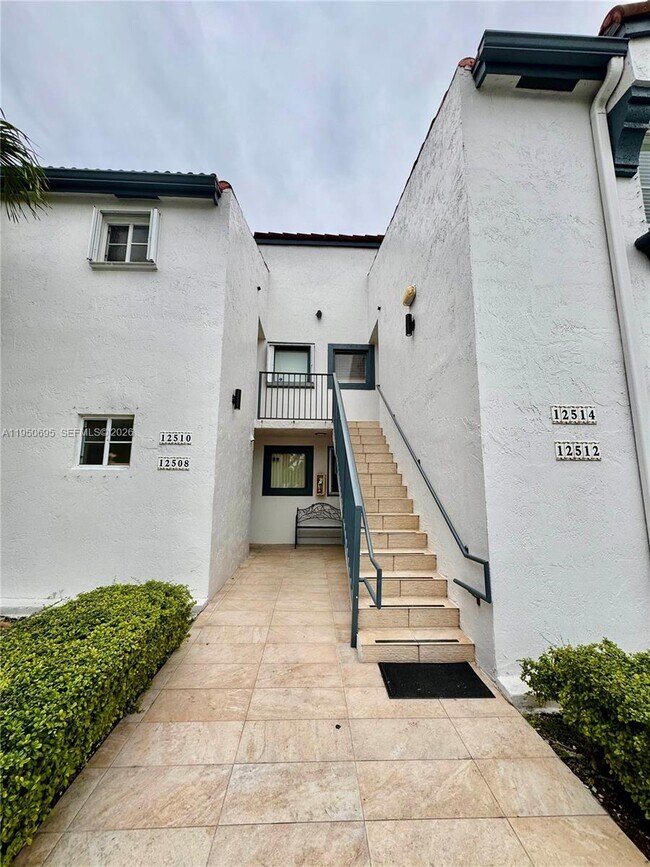 Building Photo - 12514 NW 11th Trail