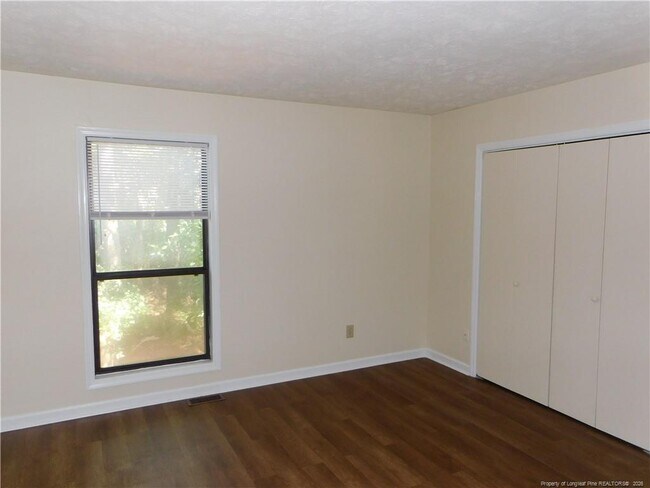 Building Photo - 5878 Aftonshire Dr