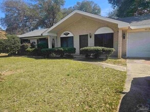 Building Photo - 5818 Ventura Ln