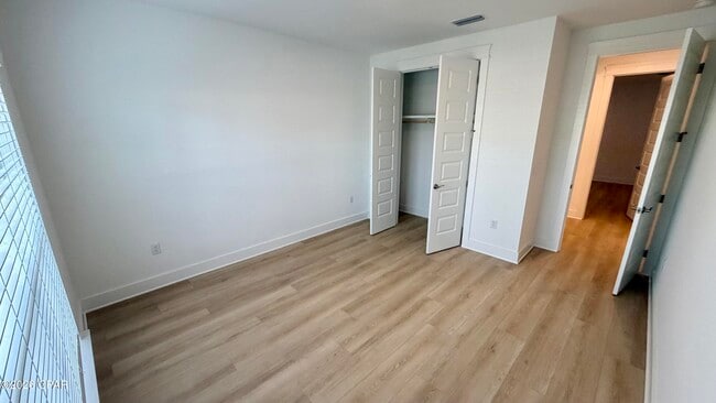 Building Photo - 938 Crystal Byu Blvd