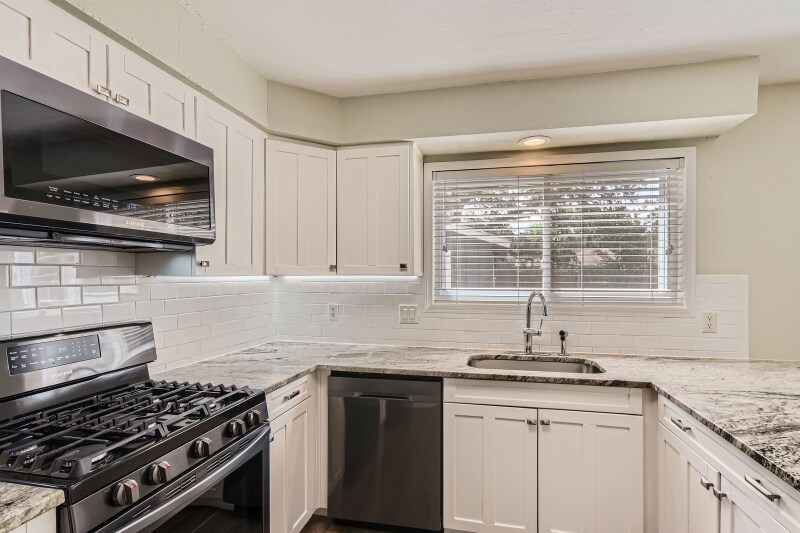 Building Photo - 7801 Wycombe Dr