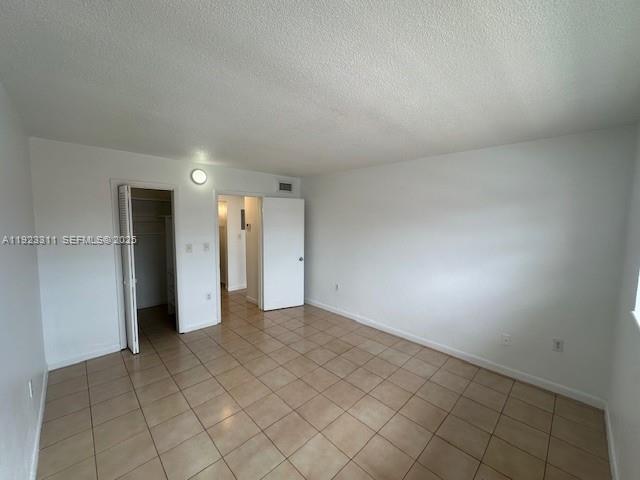 Building Photo - 1015 NW 45th Ave