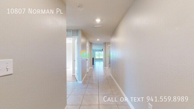 Building Photo - 10807 Norman Pl